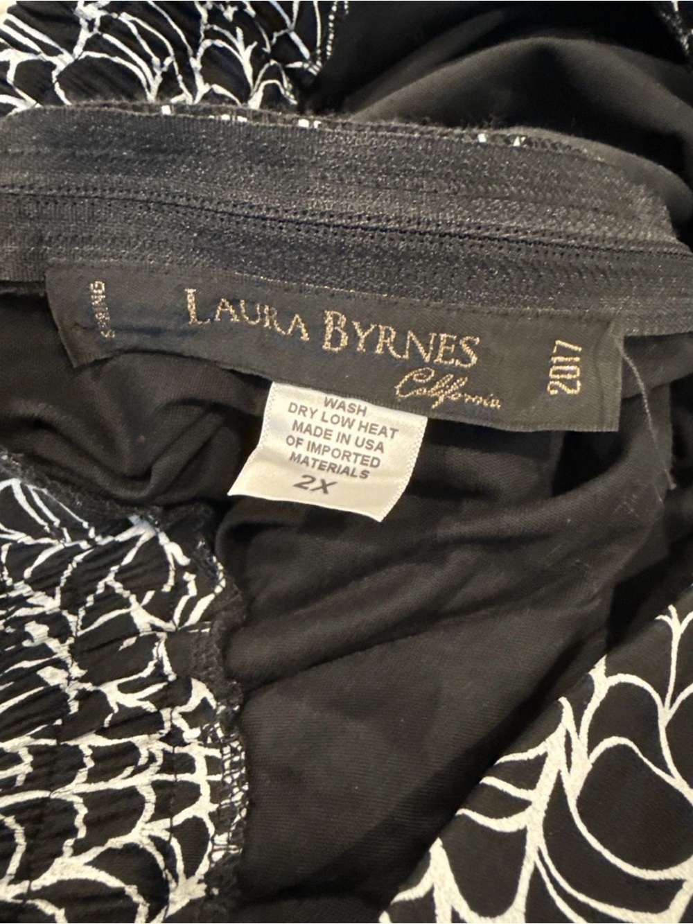 Spider web skirt by Laura Byrnes - Picture 7 of 8
